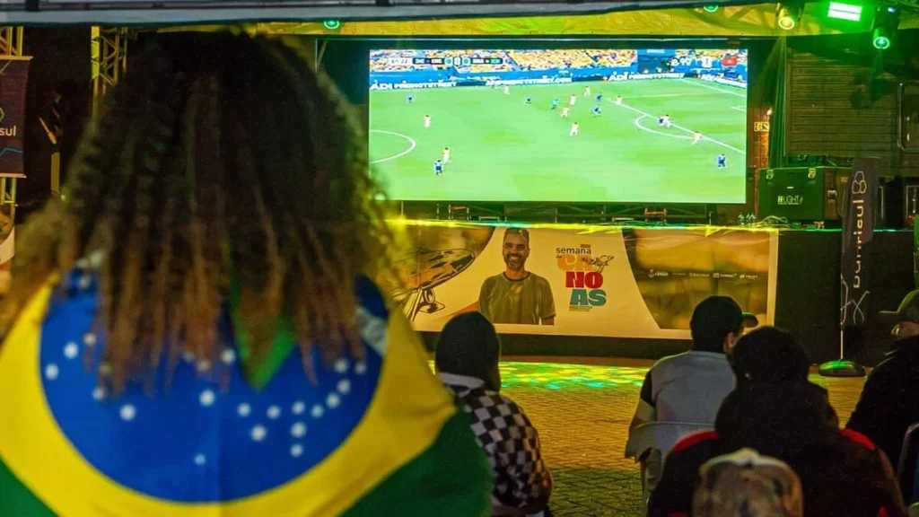 FutFest em Canoas reúne comunidade para celebrar vitória do Brasil na Copa do Mundo FutFest em Canoas reúne comunidade para celebrar vitória do Brasil na Copa do Mundo