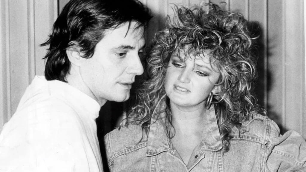 Morre Bonnie Tyler, cantora do sucesso ‘Total Eclipse of the Heart’, aos 75 anos Morre Bonnie Tyler, cantora do sucesso 'Total Eclipse of the Heart', aos 75 anos