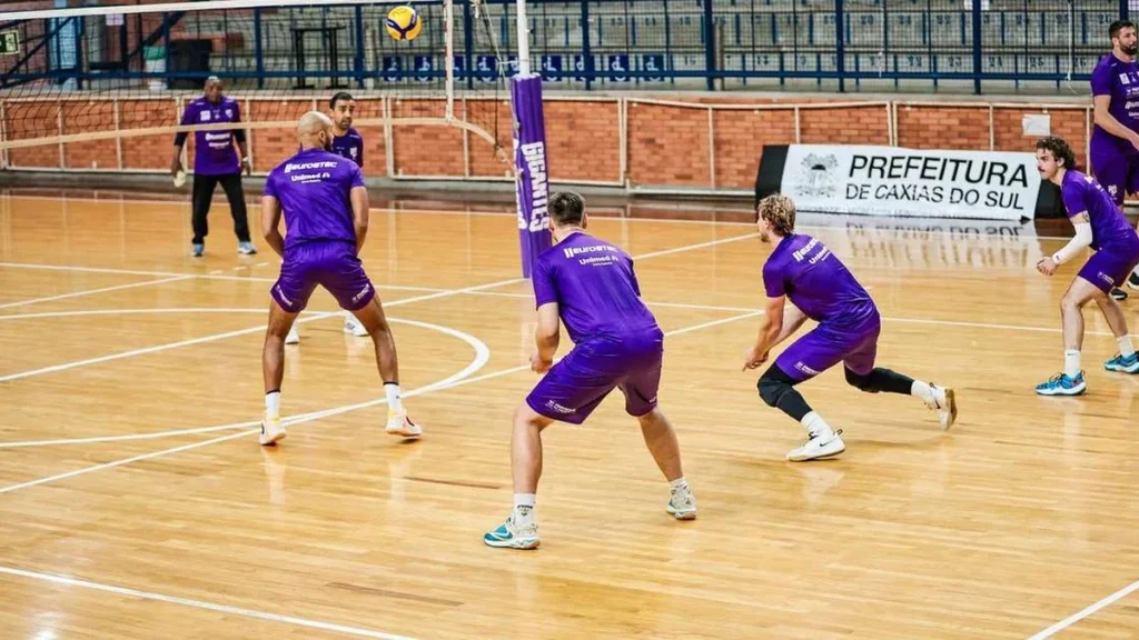 Caxias do Sul Retorna ao Voleibol Nacional com RS Vôlei e Projeto Ambicioso Caxias do Sul Retorna ao Voleibol Nacional com RS Vôlei e Projeto Ambicioso