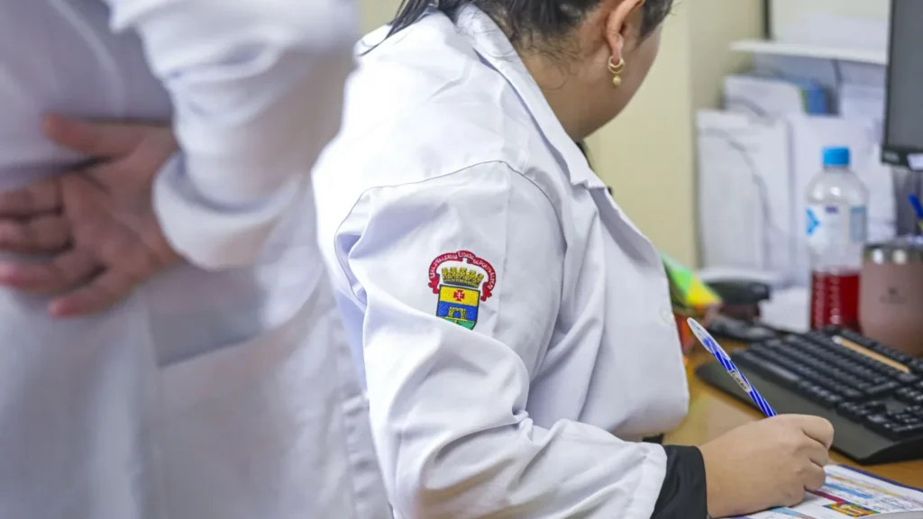 Troca de Gestão Impacta Atendimento em Postos de Saúde de Porto Alegre