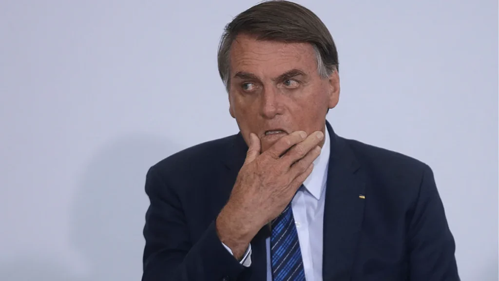 PF apreende espingarda ligada a Bolsonaro no Rio Grande do Sul PF apreende espingarda ligada a Bolsonaro no Rio Grande do Sul